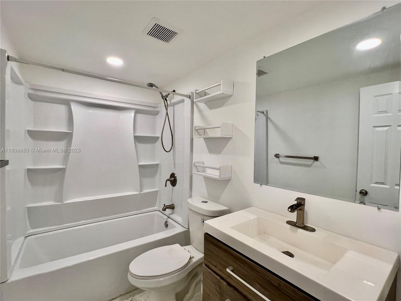 CLAREMONT PLACE CONDO - Residential