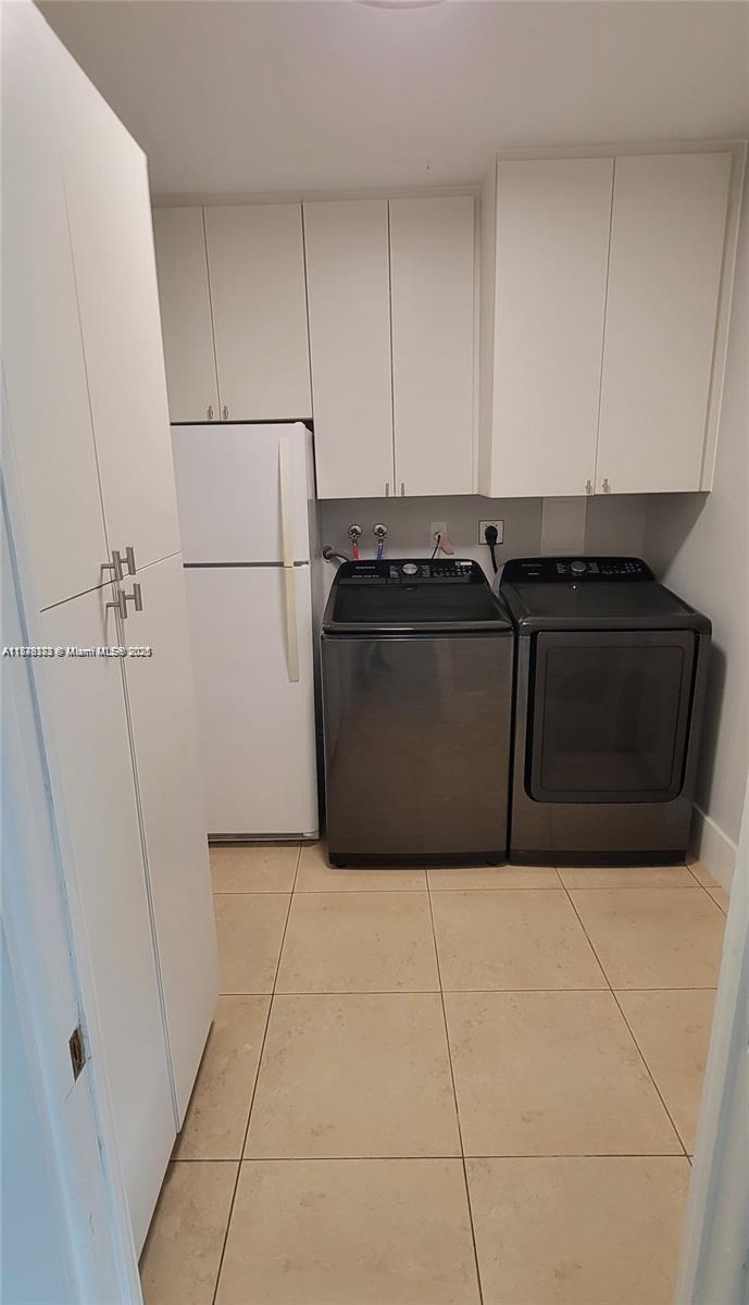 SOUTH BAY ESTATES - Residential