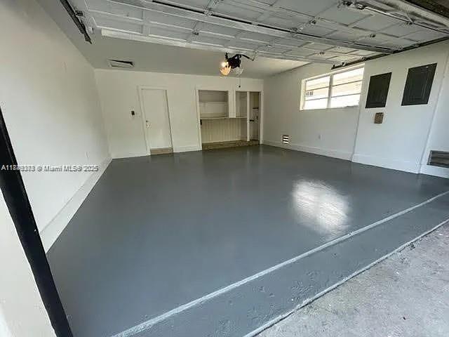 SOUTH BAY ESTATES - Residential