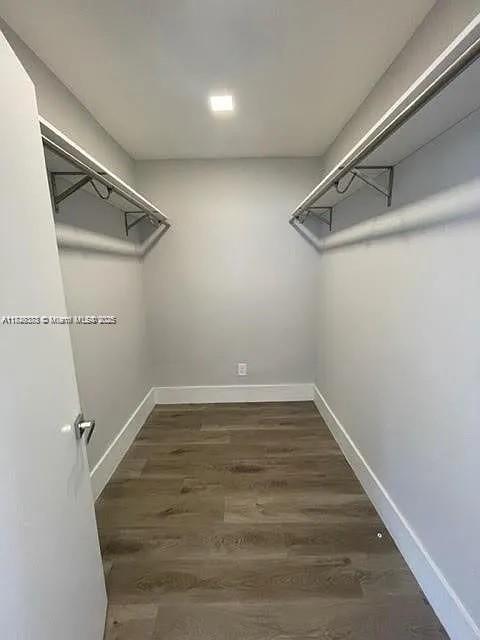 SOUTH BAY ESTATES - Residential