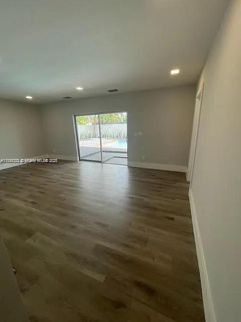 SOUTH BAY ESTATES - Residential