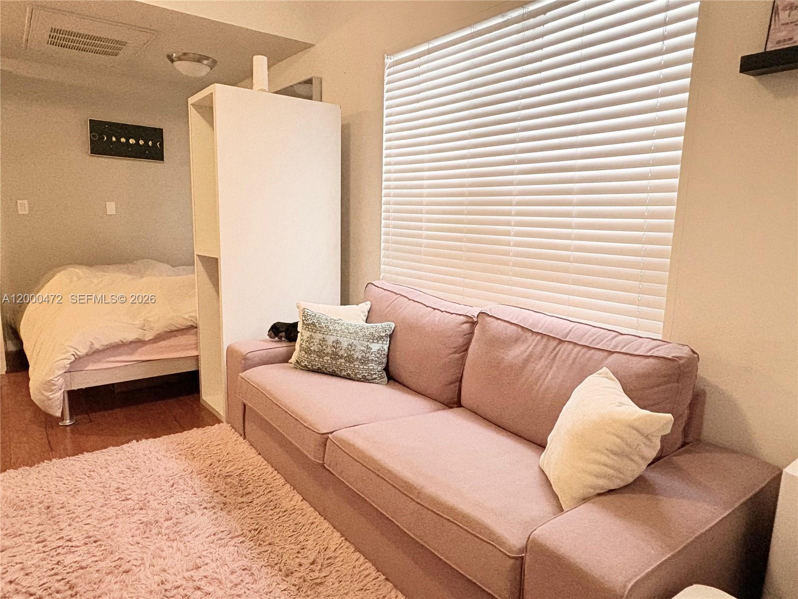 THE RUSKIN CONDO - Residential Lease