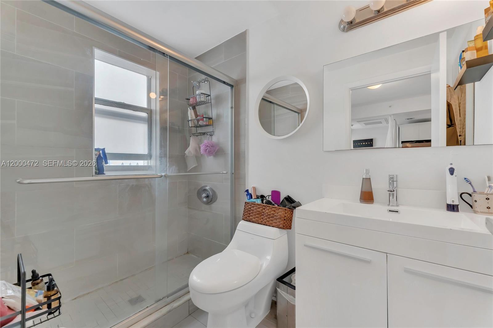 THE RUSKIN CONDO - Residential Lease