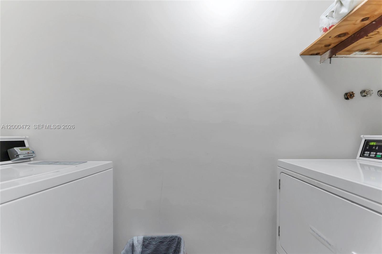 THE RUSKIN CONDO - Residential Lease