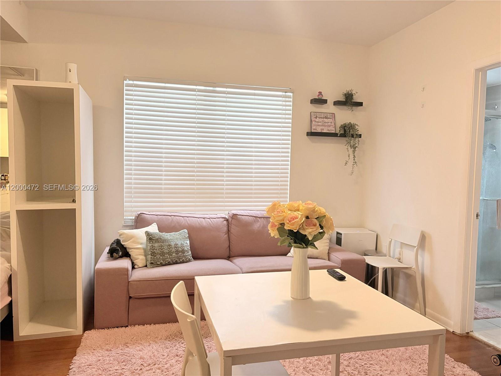 THE RUSKIN CONDO - Residential Lease