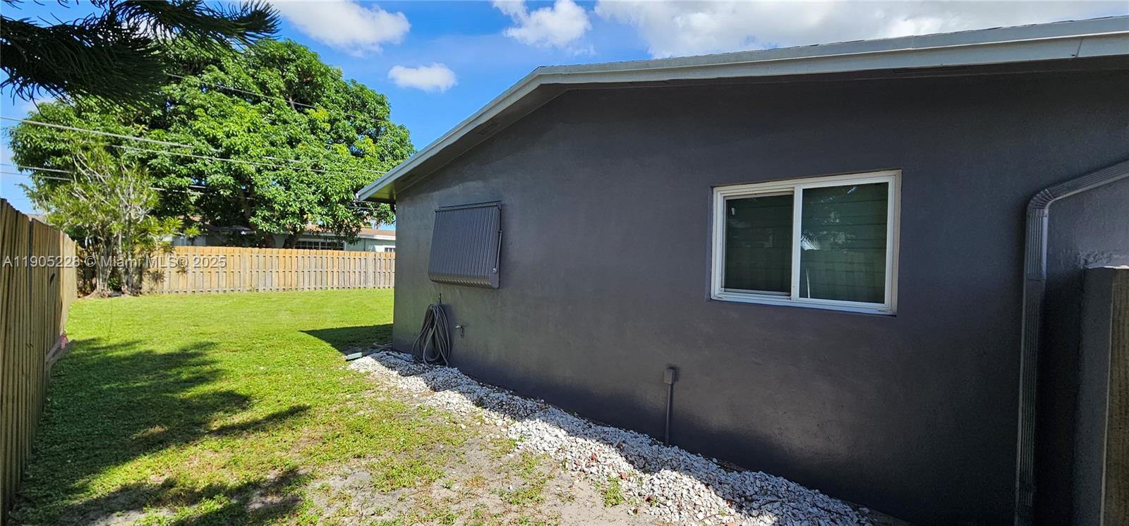 SUNRISE GOLF VILLAGE SEC - Residential