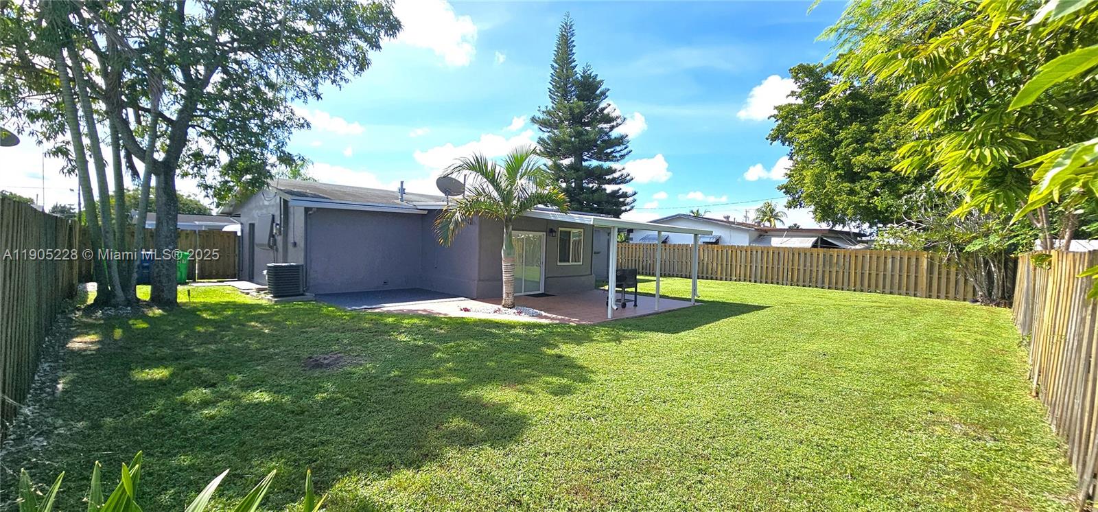 SUNRISE GOLF VILLAGE SEC - Residential