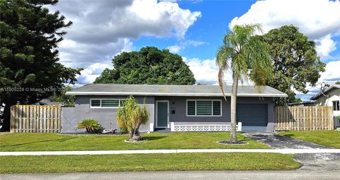 Photo of 8427 NW 26th St, Sunrise, FL 33322 (MLS # A11905228)