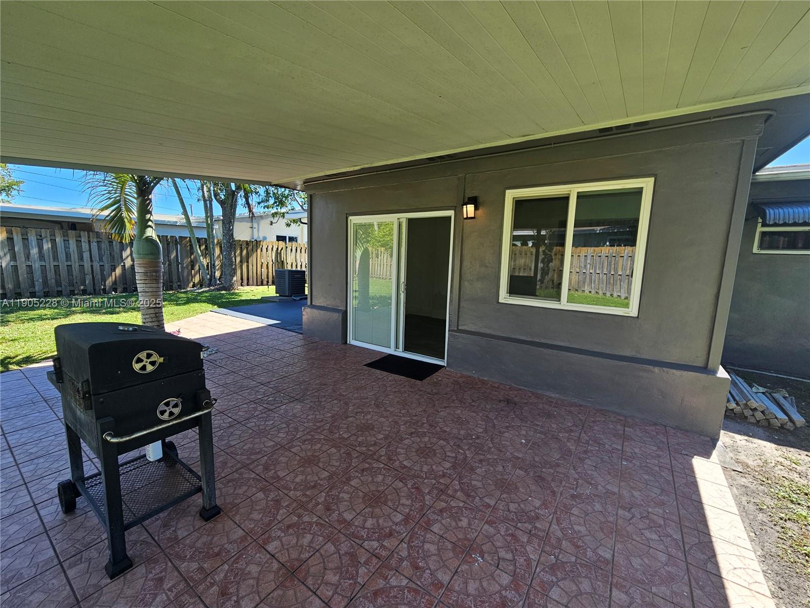 SUNRISE GOLF VILLAGE SEC - Residential