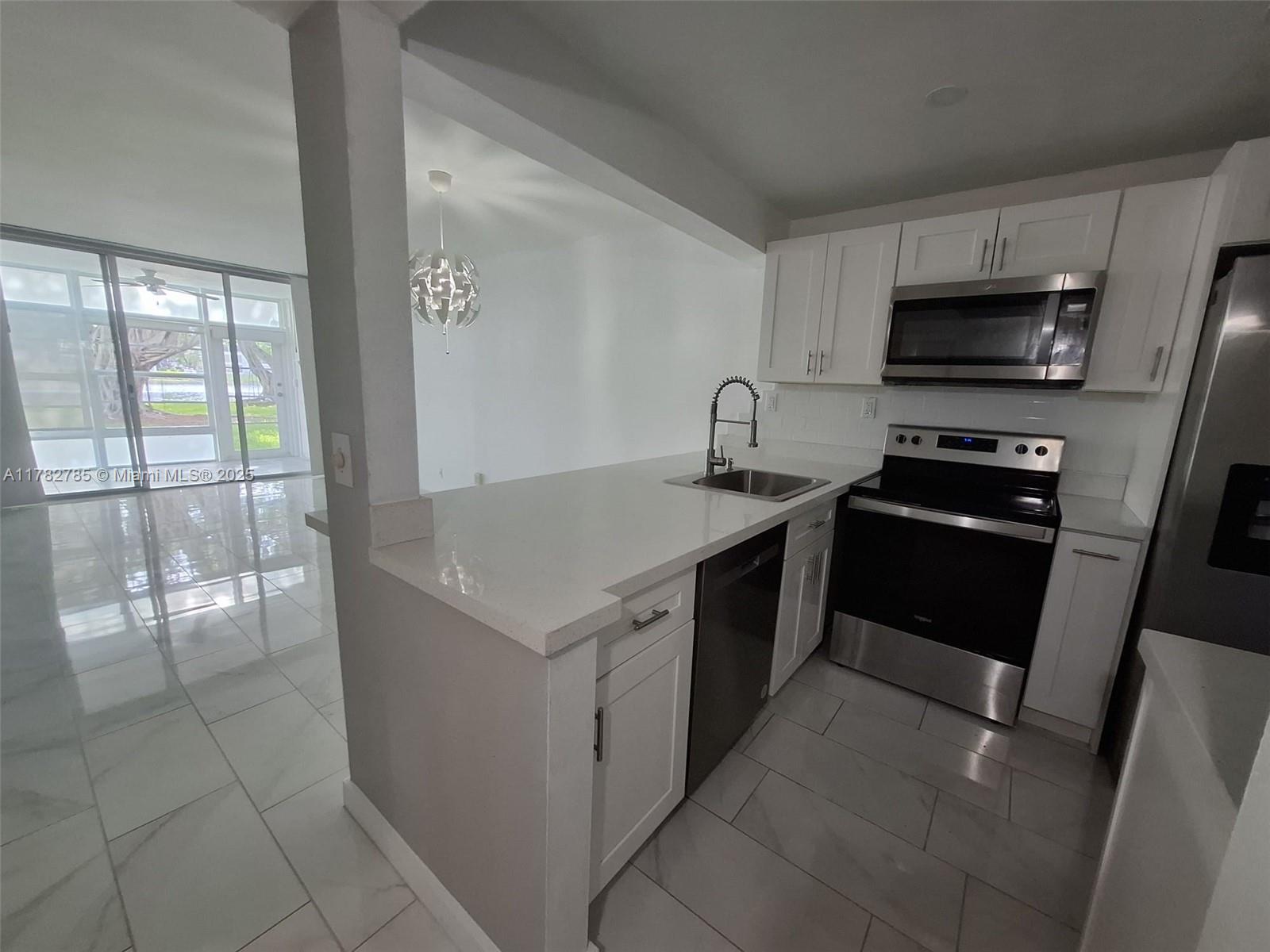 POINCIANA 3 OF PINE ISLAN - Residential Lease