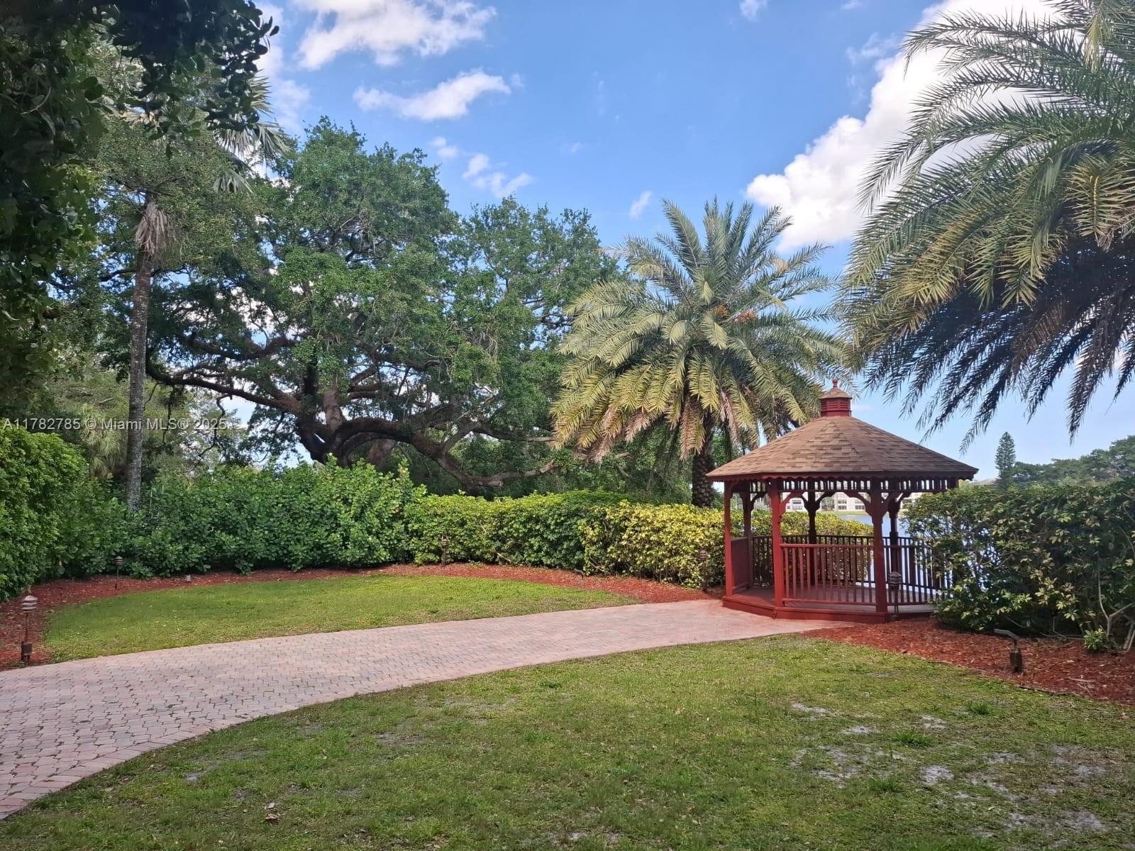 POINCIANA 3 OF PINE ISLAN - Residential Lease