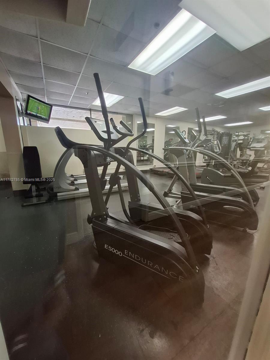 POINCIANA 3 OF PINE ISLAN - Residential Lease