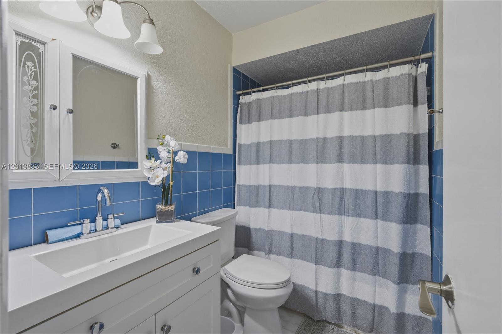 KENDALE LAKES WEST TOWNHO - Residential