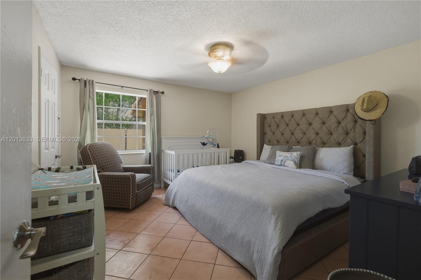 KENDALE LAKES WEST TOWNHO - Residential