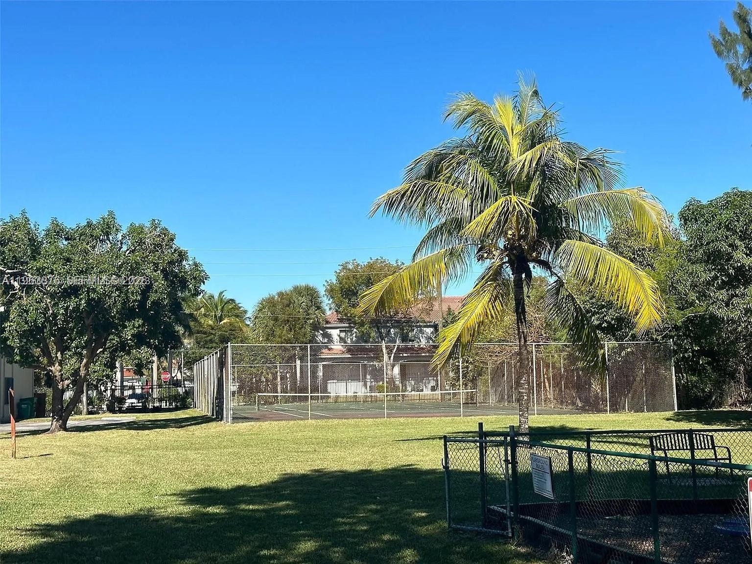 MISSIONWOOD AT MIRAMAR CO - Residential