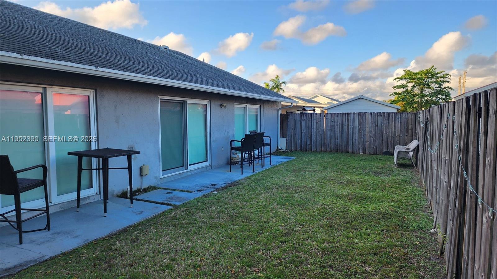 EDGEWATER PARK - Residential