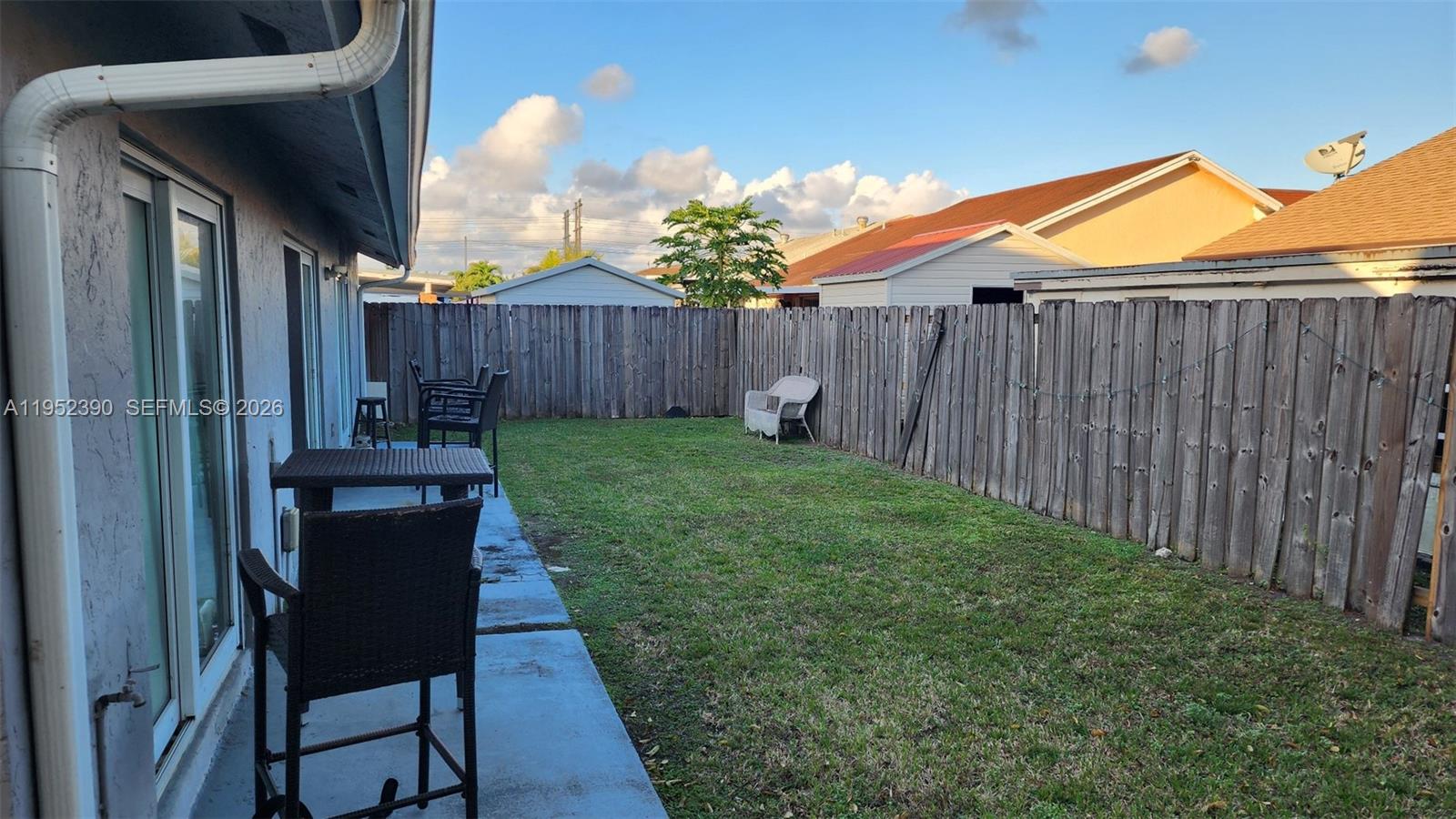 EDGEWATER PARK - Residential