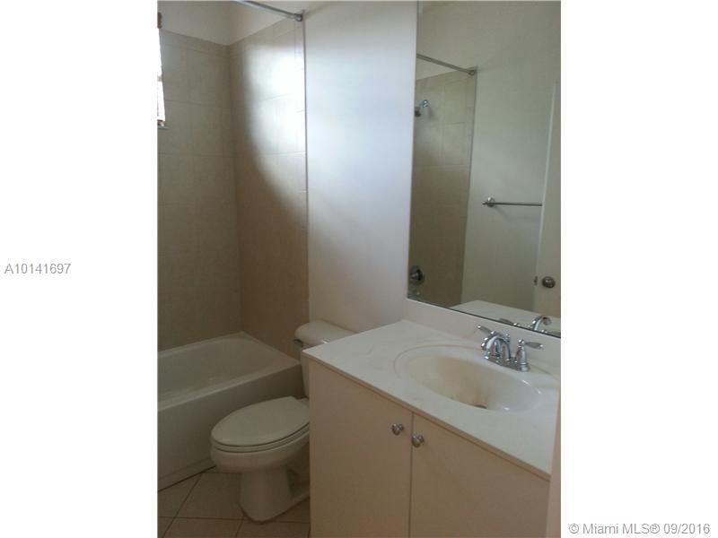 ARTESIA - Residential Lease