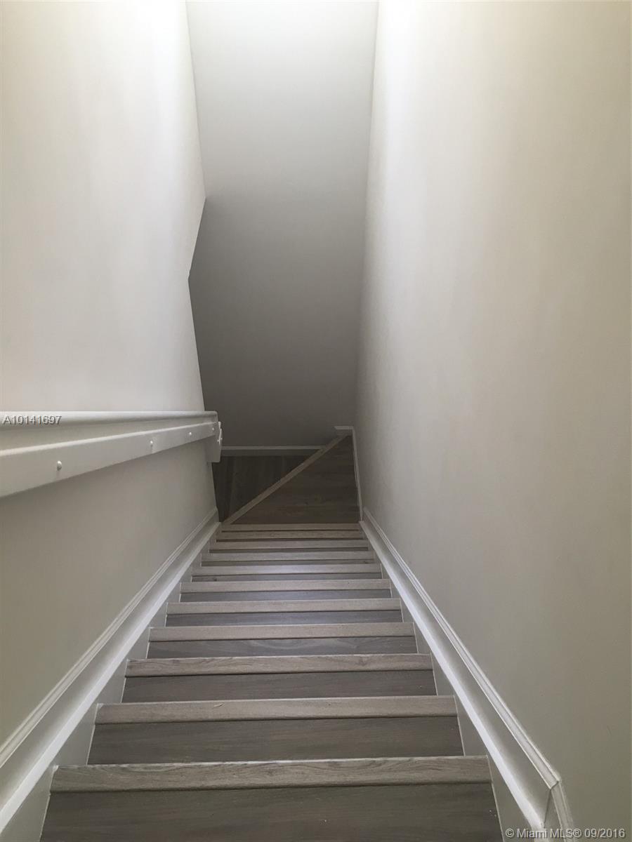 ARTESIA - Residential Lease