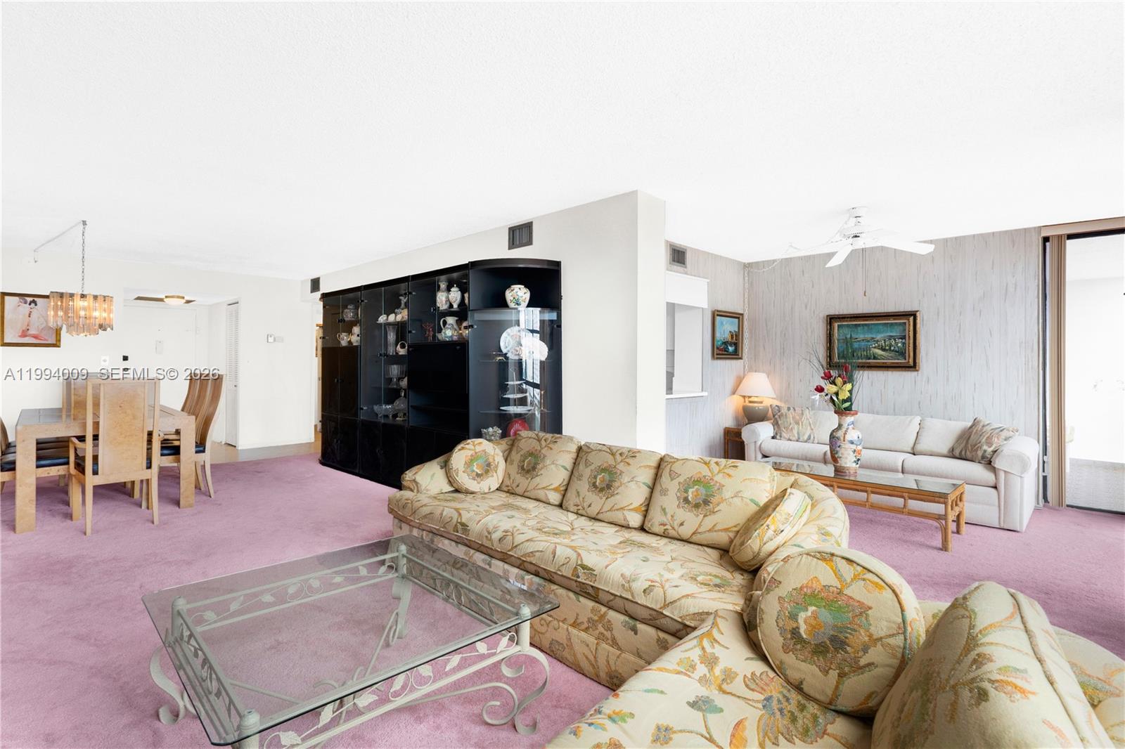 1000 Parkview Dr 822