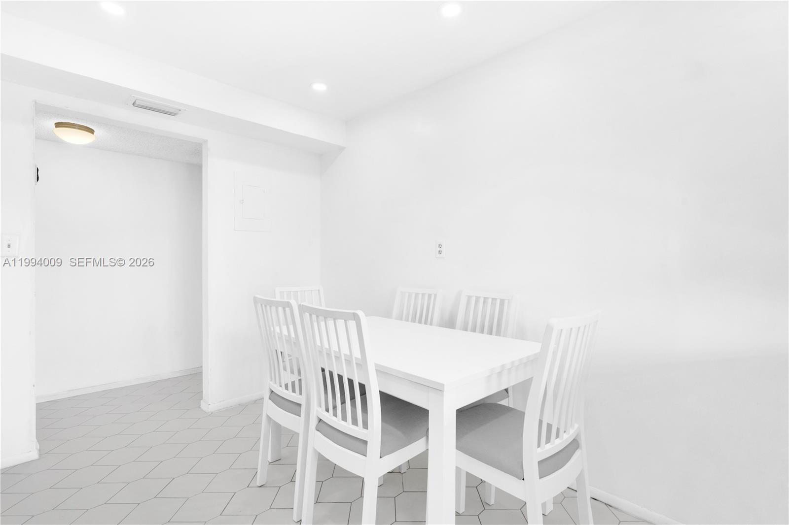 OCEANVIEW PARK CONDO - Residential