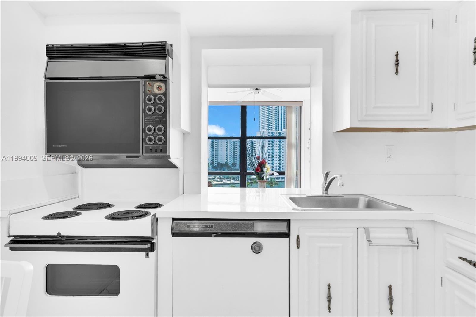 OCEANVIEW PARK CONDO - Residential