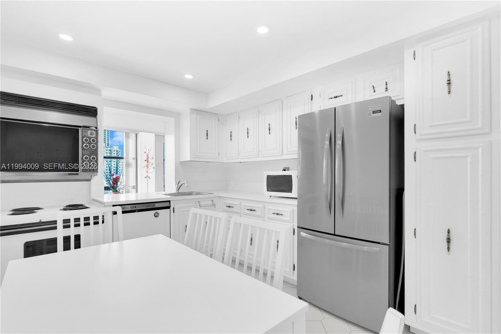 OCEANVIEW PARK CONDO - Residential