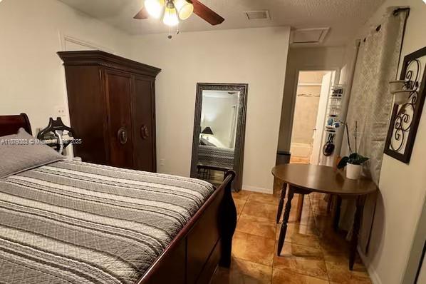 HOLLYWOOD PARK - Residential Lease