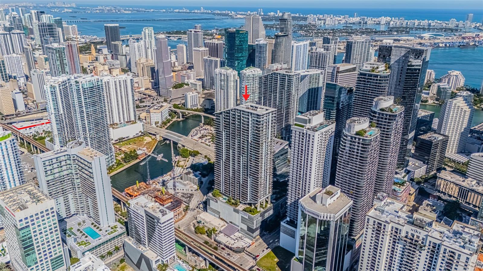 RISE CONDO - Residential