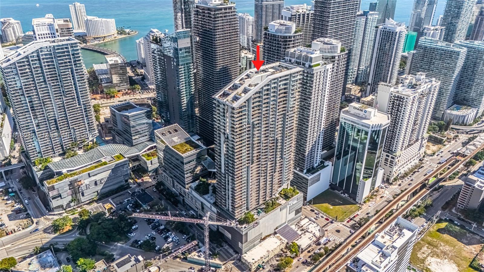 RISE CONDO - Residential