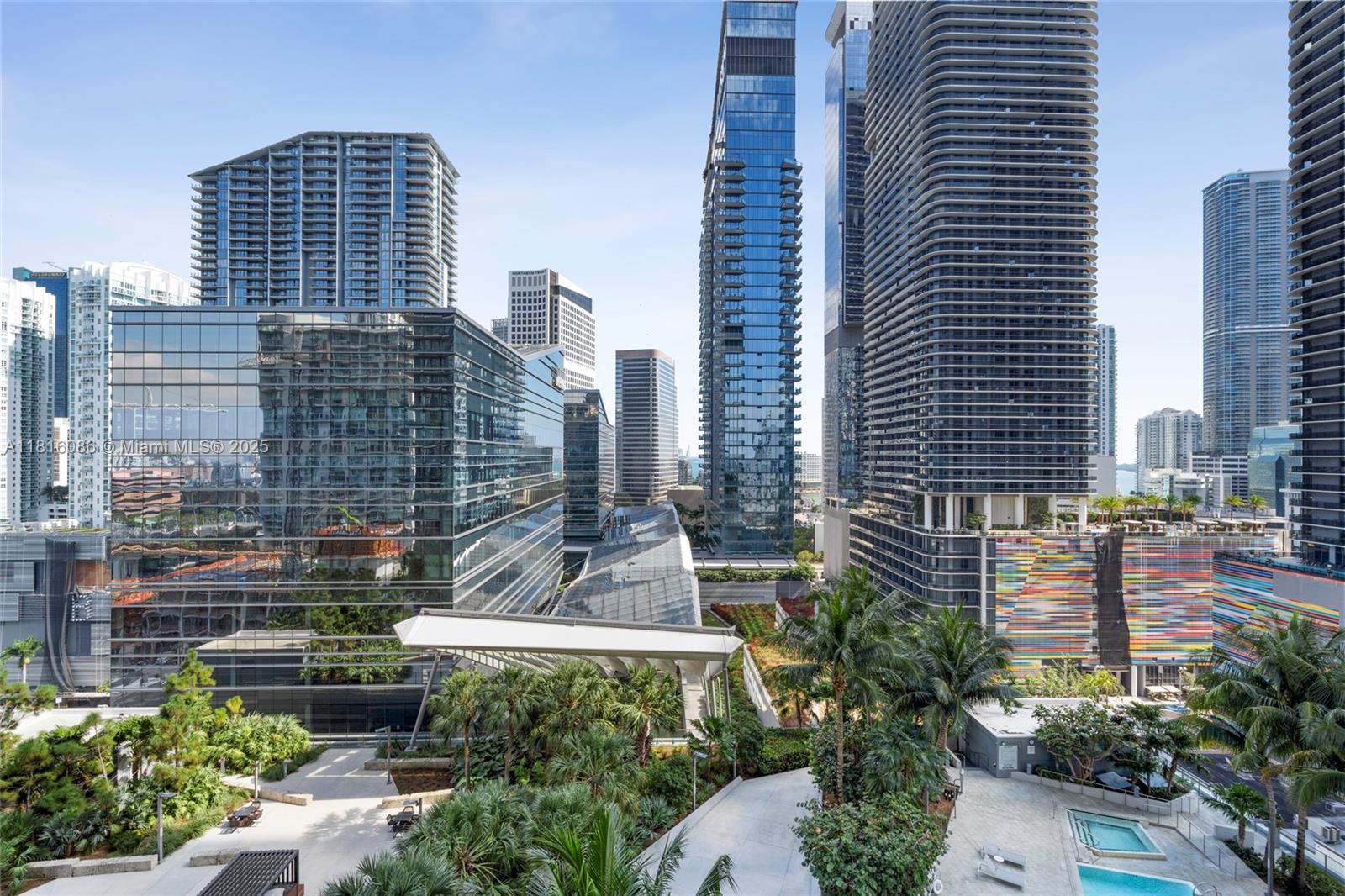 RISE CONDO - Residential