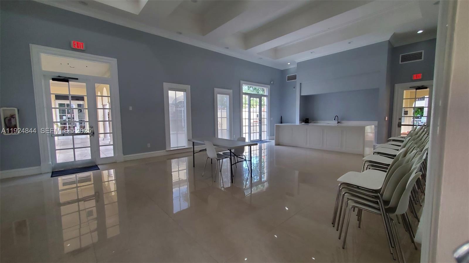 LAS VISTAS AT DORAL CONDO - Residential Lease