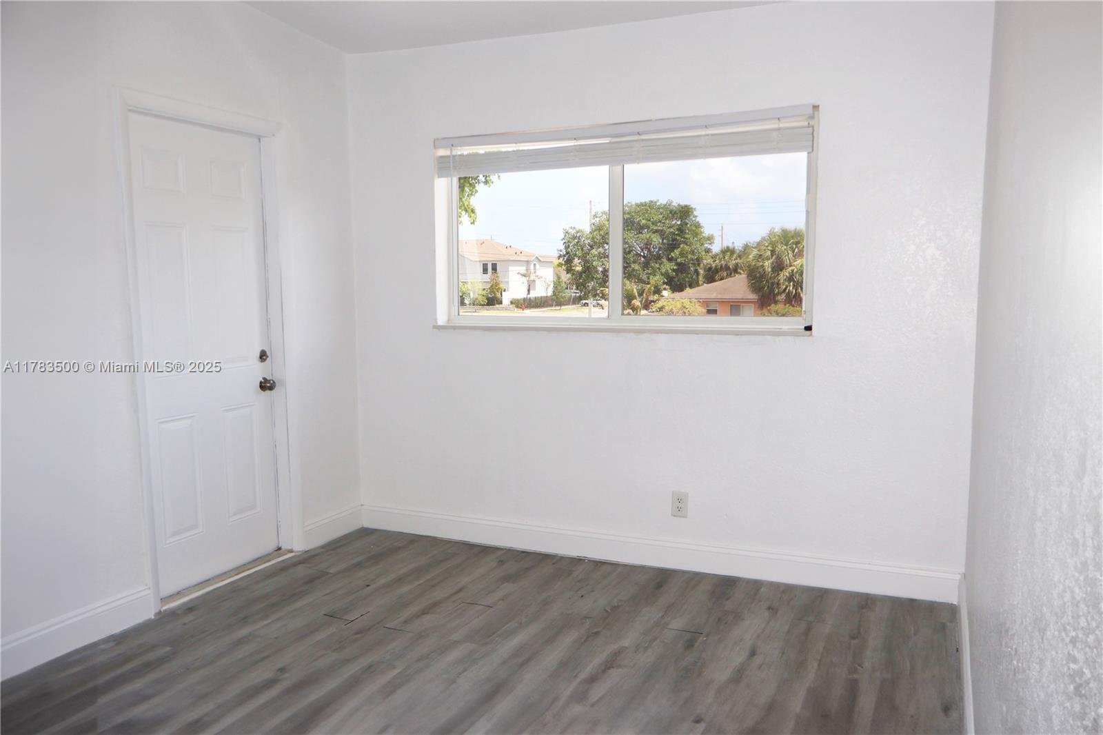 PINEWOOD HEIGHTS - Residential Income