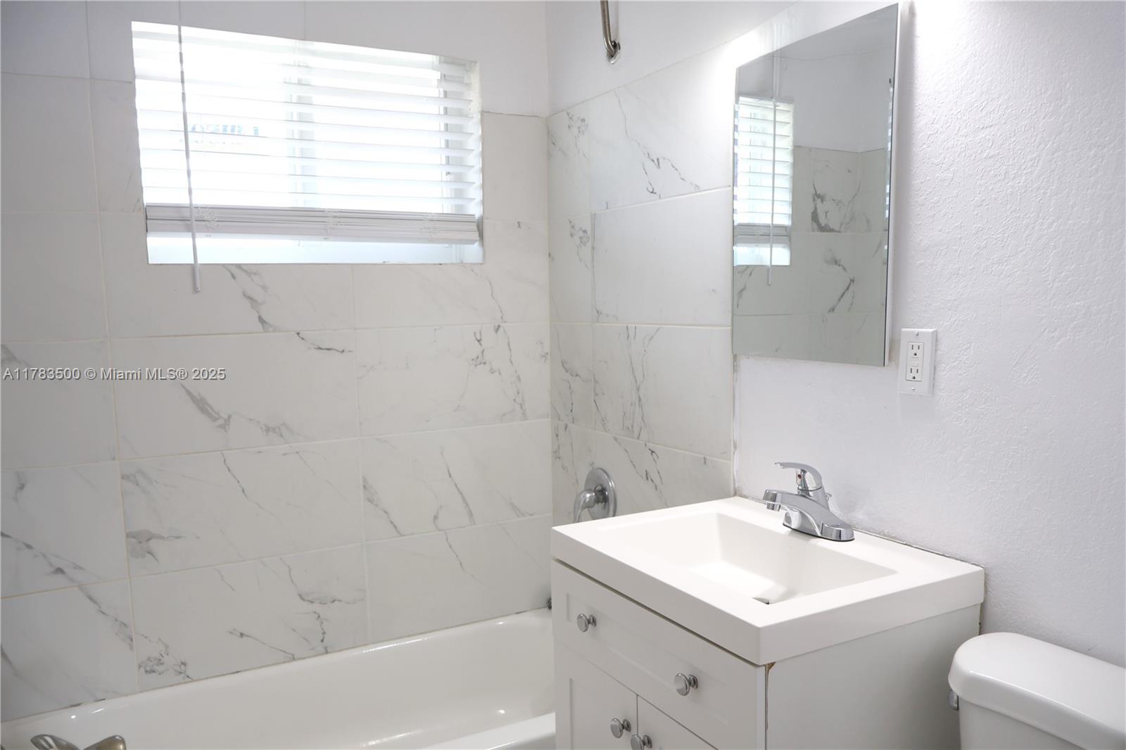 PINEWOOD HEIGHTS - Residential Income