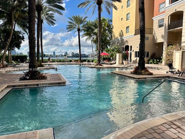 PORTO BELLAGIO CONDO - Residential Lease