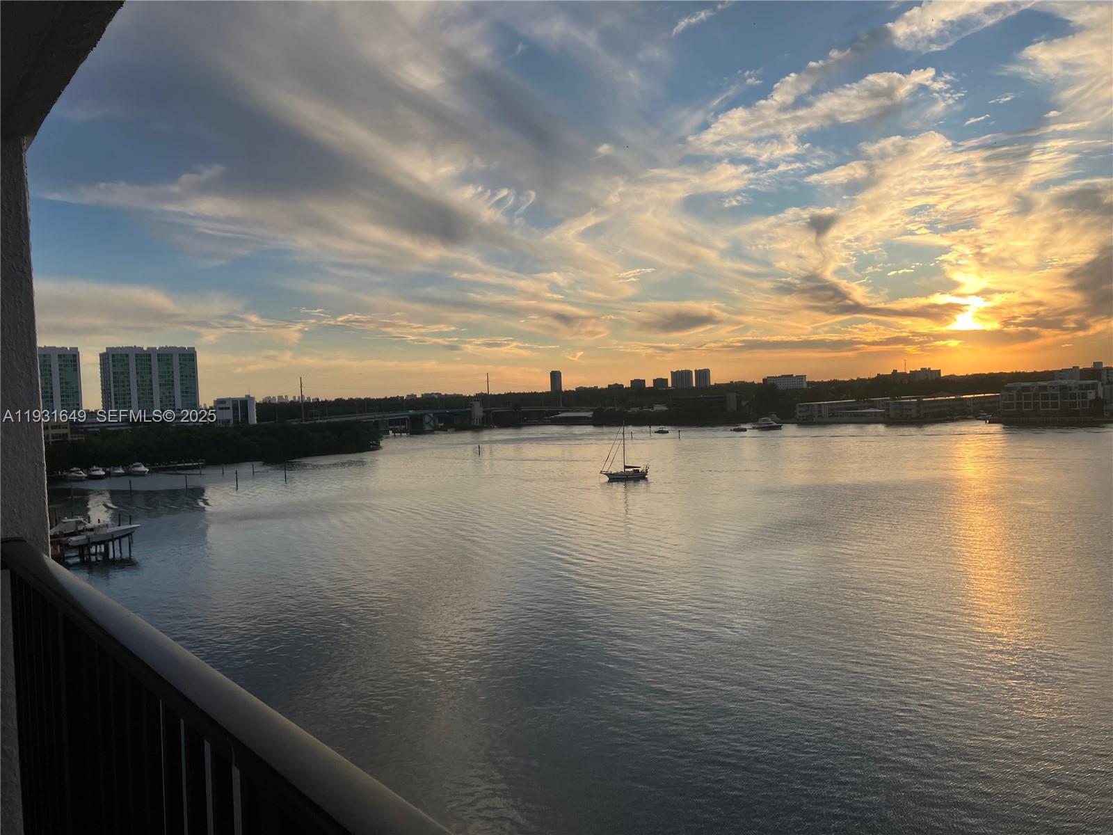 PORTO BELLAGIO CONDO - Residential Lease