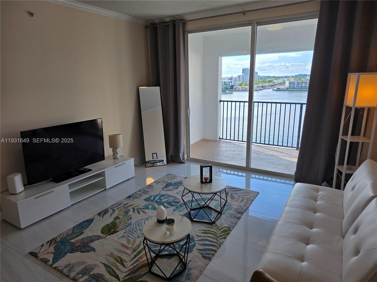 PORTO BELLAGIO CONDO - Residential Lease