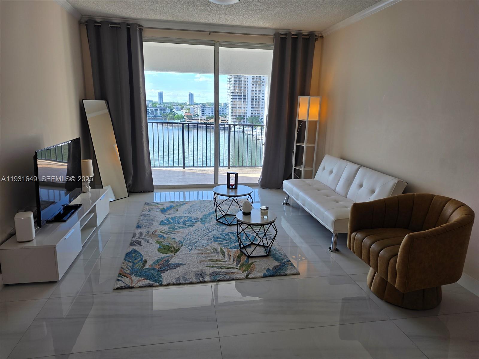 PORTO BELLAGIO CONDO - Residential Lease