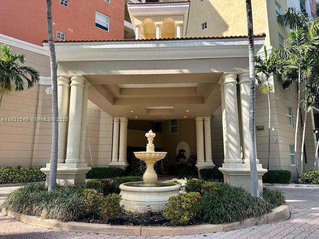 PORTO BELLAGIO CONDO - Residential Lease