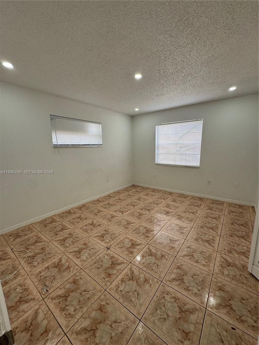 LESLIE ESTATES SEC 5 - Residential