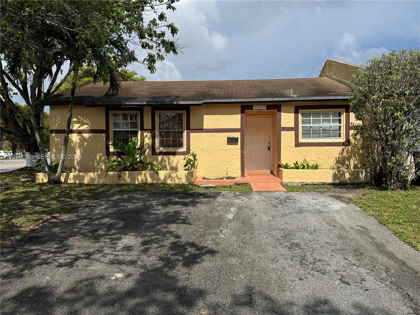 LESLIE ESTATES SEC 5 - Residential