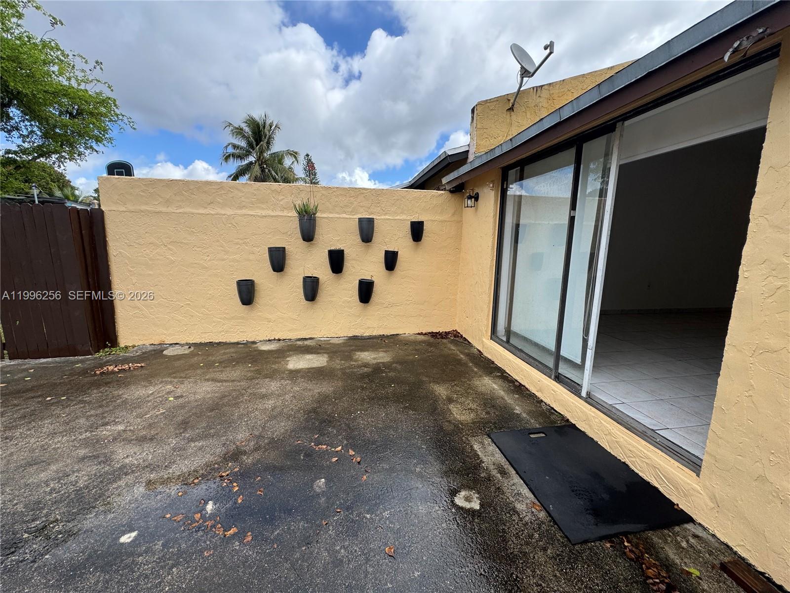 LESLIE ESTATES SEC 5 - Residential