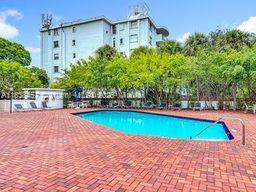 GRAPETREE TOWNHOUSE CONDO - Residential Lease