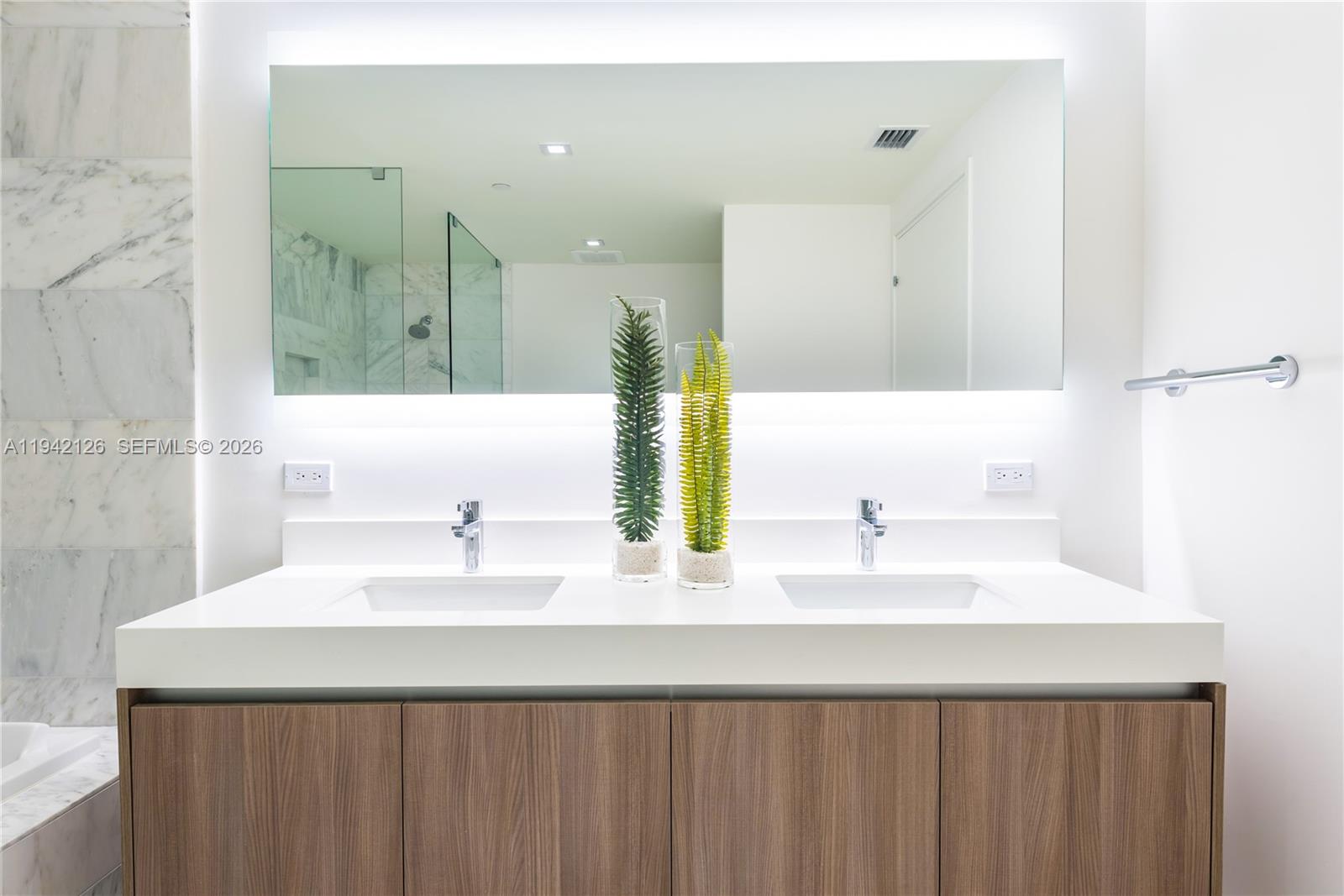 TIFFANY HOUSE CONDO - Residential Lease