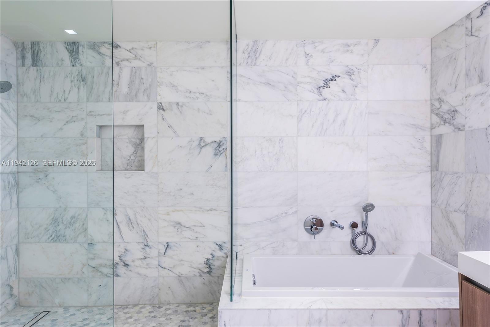 TIFFANY HOUSE CONDO - Residential Lease