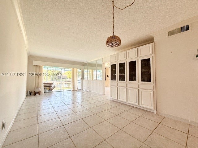 455 Paradise Isle Blvd 109