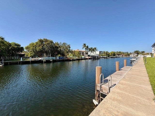 455 Paradise Isle Blvd