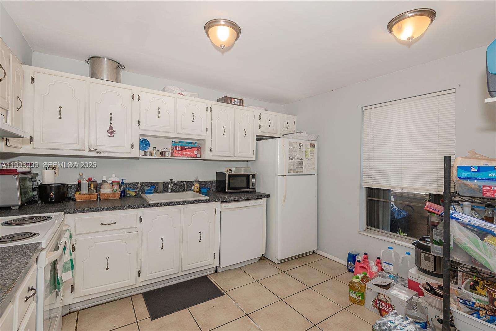 NOVA TOWNHOUSES CONDOMINI - Residential