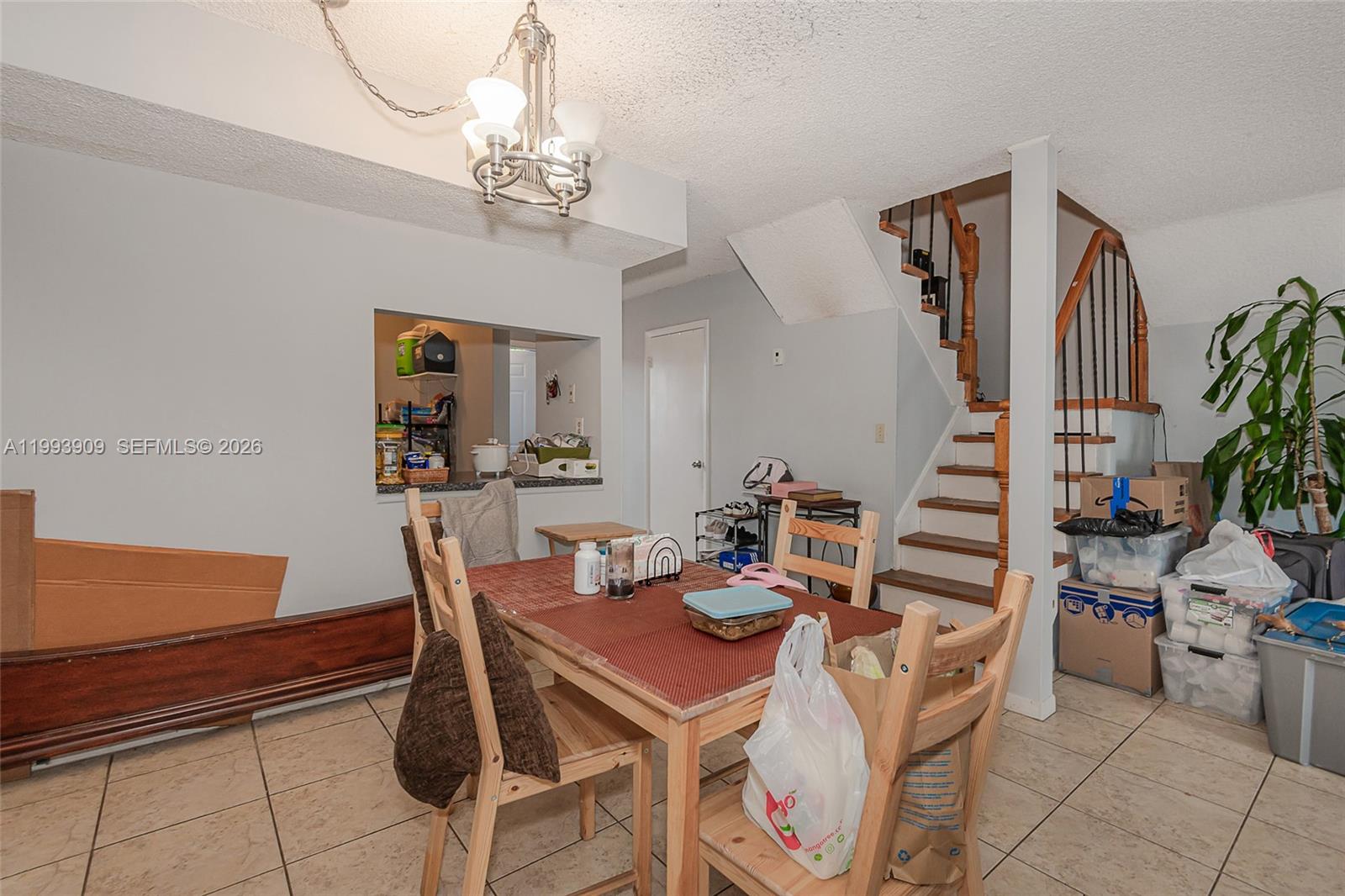 NOVA TOWNHOUSES CONDOMINI - Residential