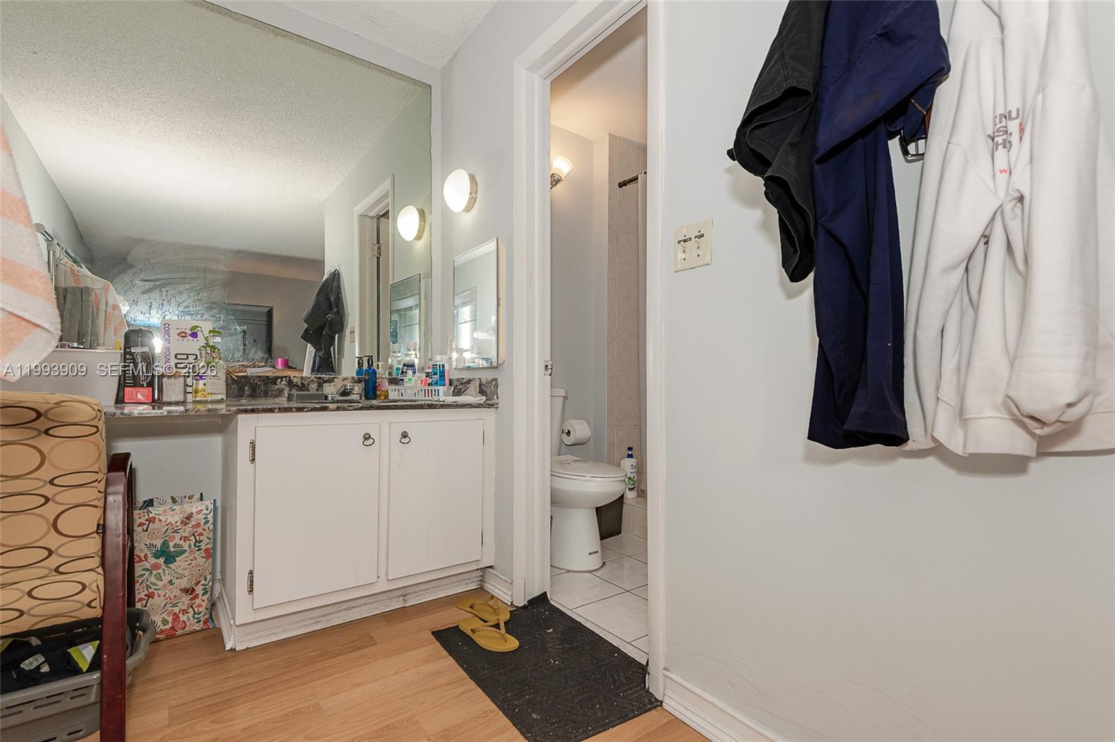 NOVA TOWNHOUSES CONDOMINI - Residential